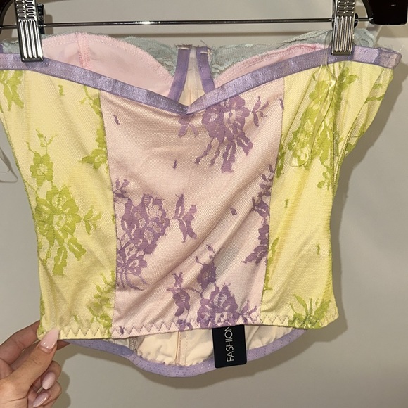 Multicolor lace corset top - Picture 3 of 5